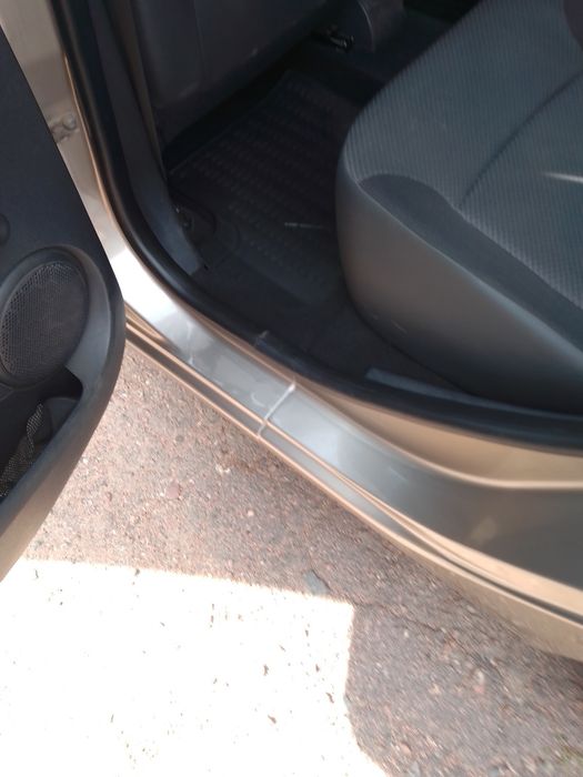 Продам Рено логан