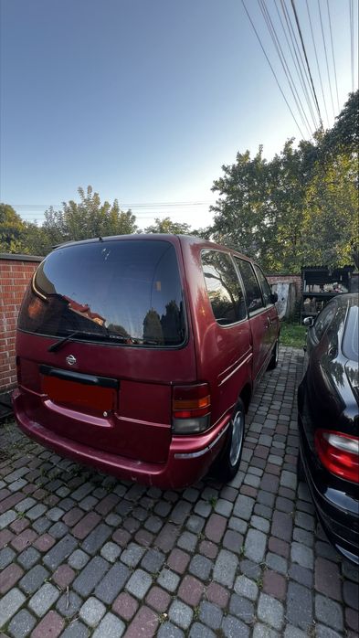 Nisan Serena 1995 г.в