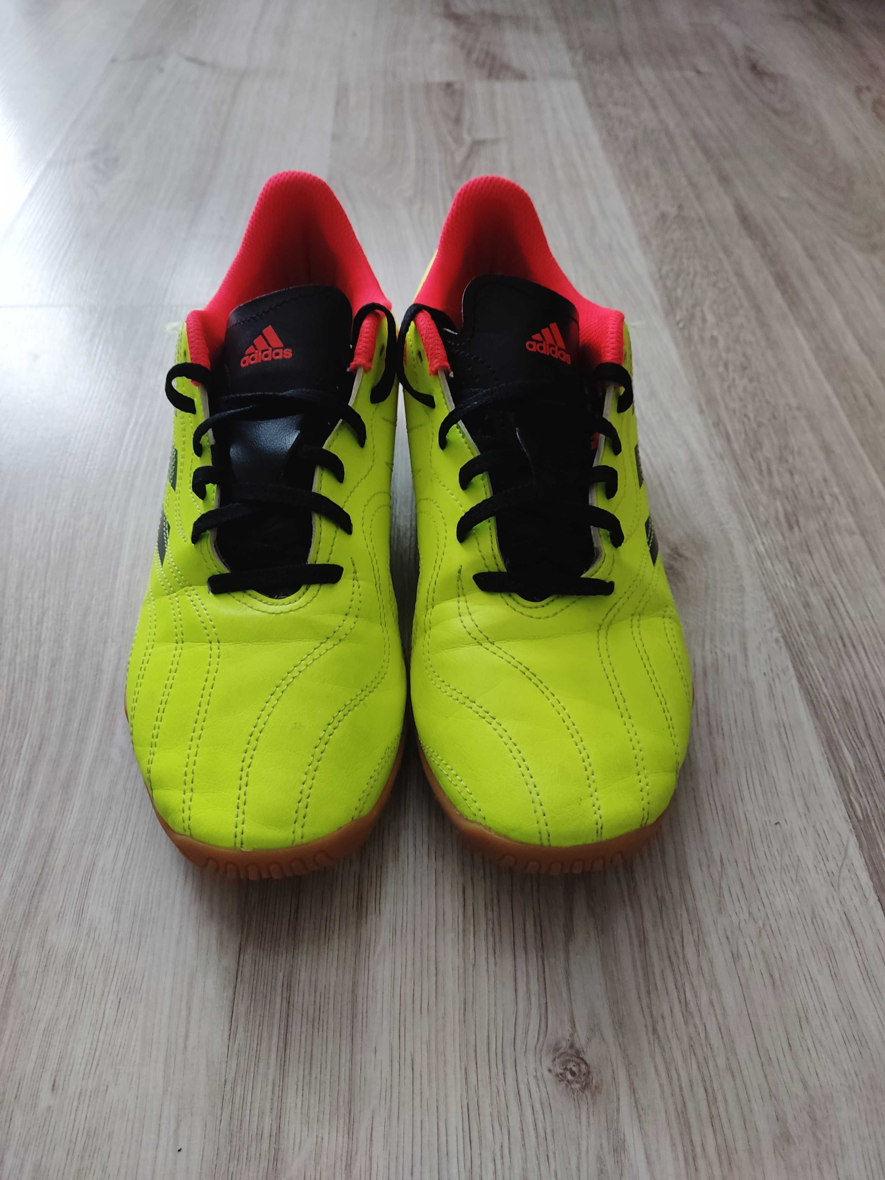 Halówki Adidas Copa 42, jak nowe.