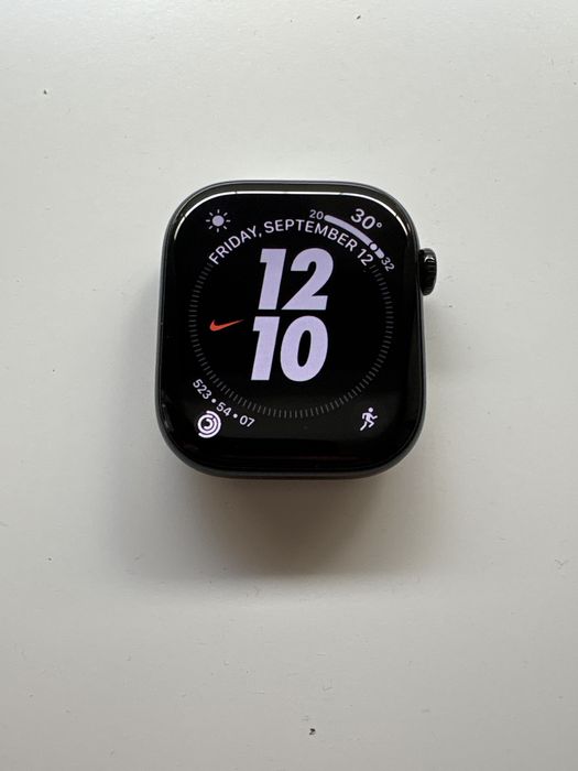 Apple Watch Series 10 GPS + Cellular