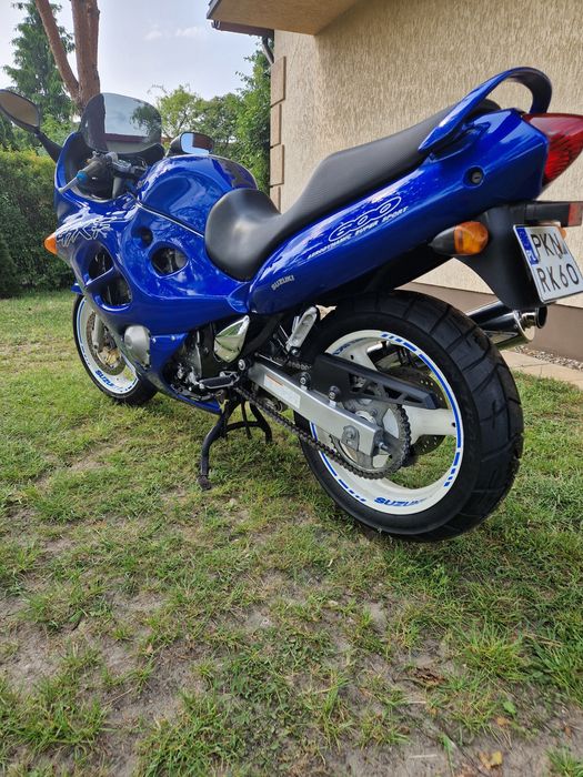 Suzuki gsxf 600 ..