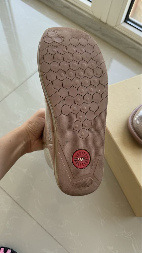 Жіночі водонепроникні уггі Ugg