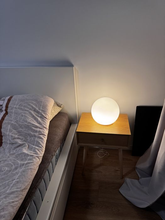 Lapka na stolik nocny, kula