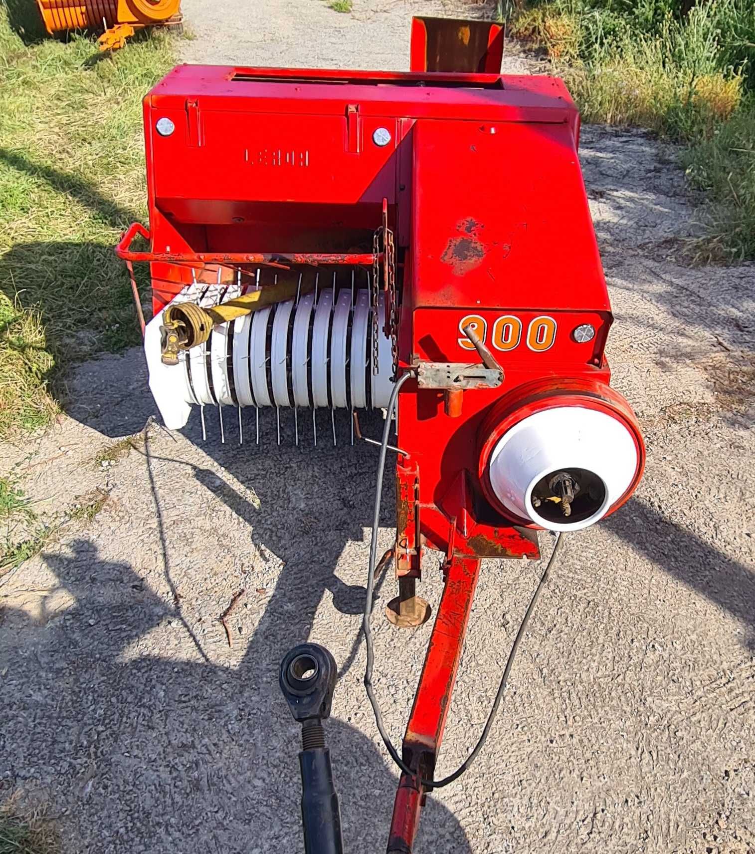 Enfardadeira lerda 900l
