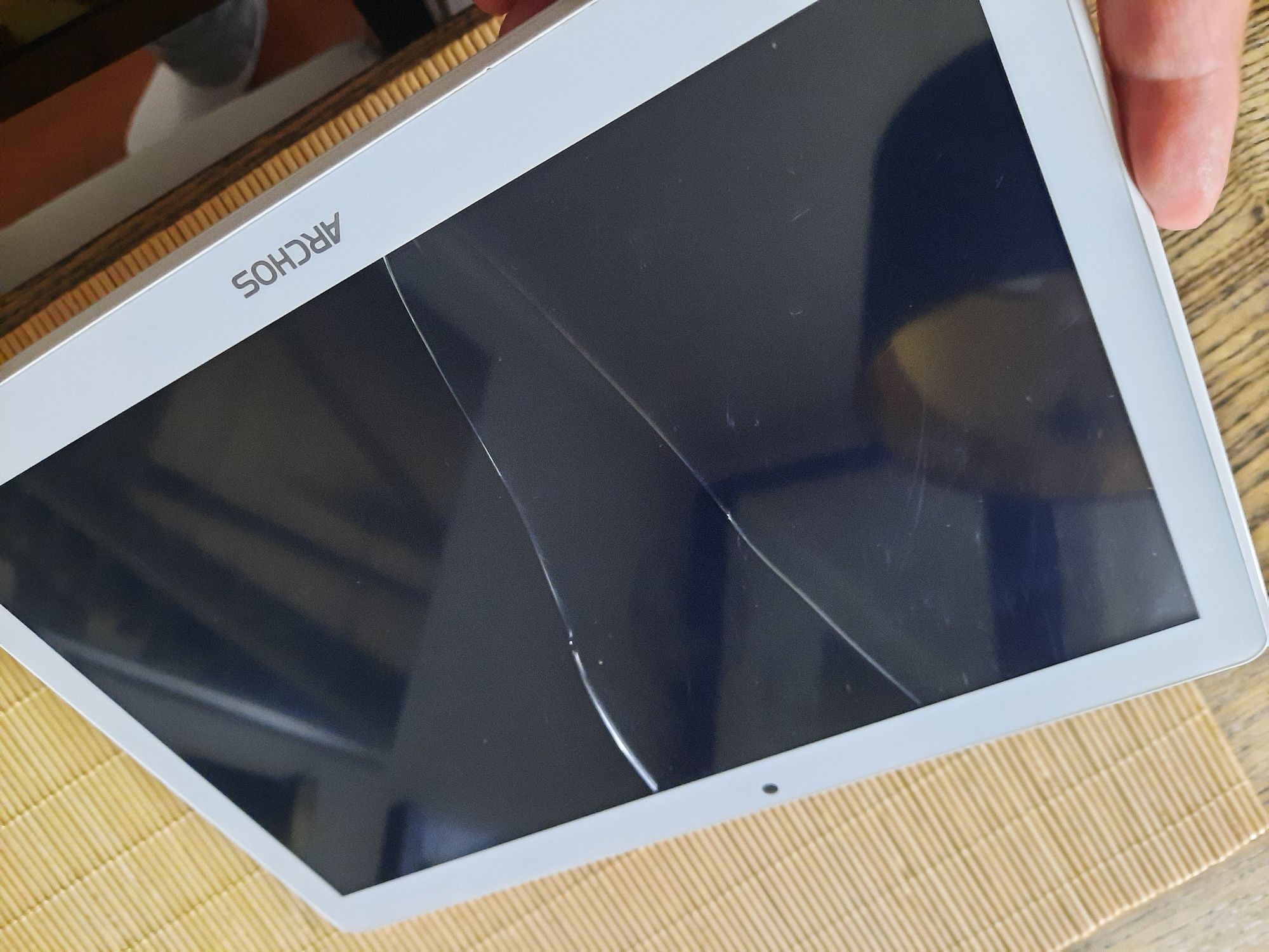 Tablet Archos 10 cali, 16 GB,BT, WI-Fi, 3G SIM, Android 7