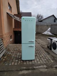 Холодильник Smeg, дуже красивий колір, стан ідеал, 193см