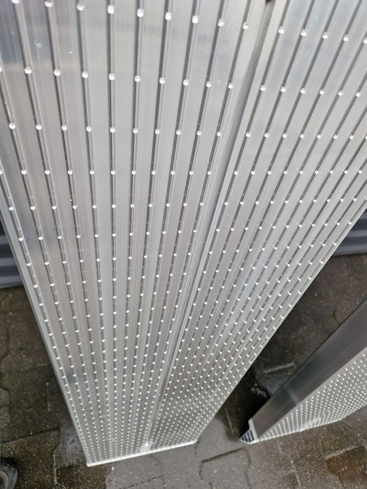 Najazdy aluminiowe ALTRAP do lawet 250cm 3 tony