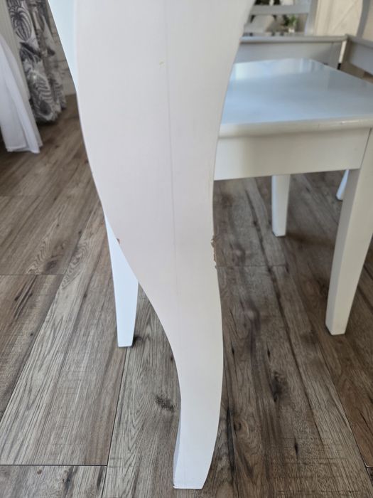 Stół plus 6 krzeseł