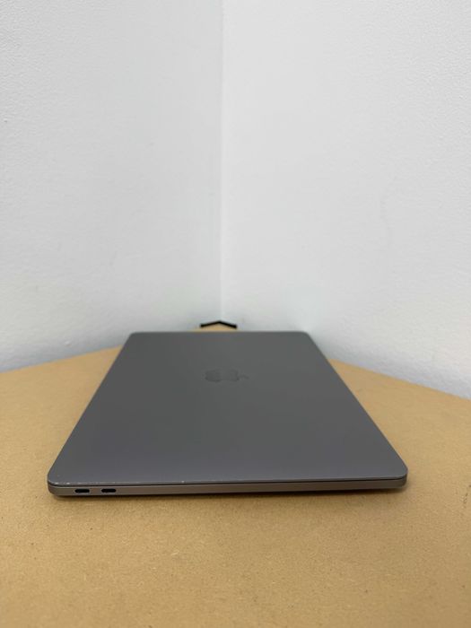 MacBook Pro 2017 ( i5 | 8gb | 128 ssd ) ідеальний стан . 32289SV
