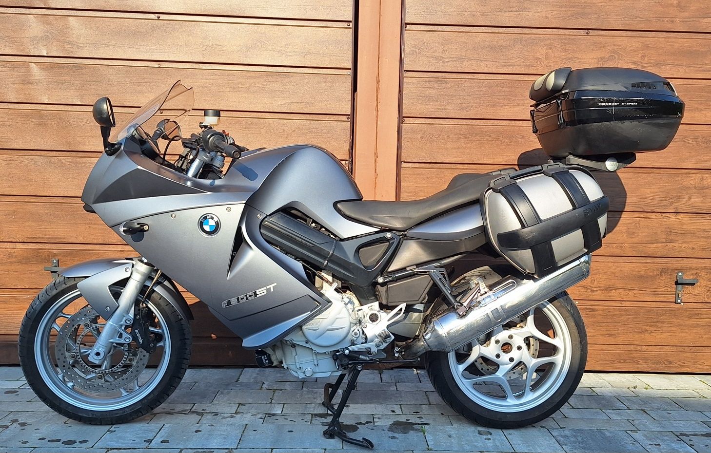 BMW F 800 ST nowe opony