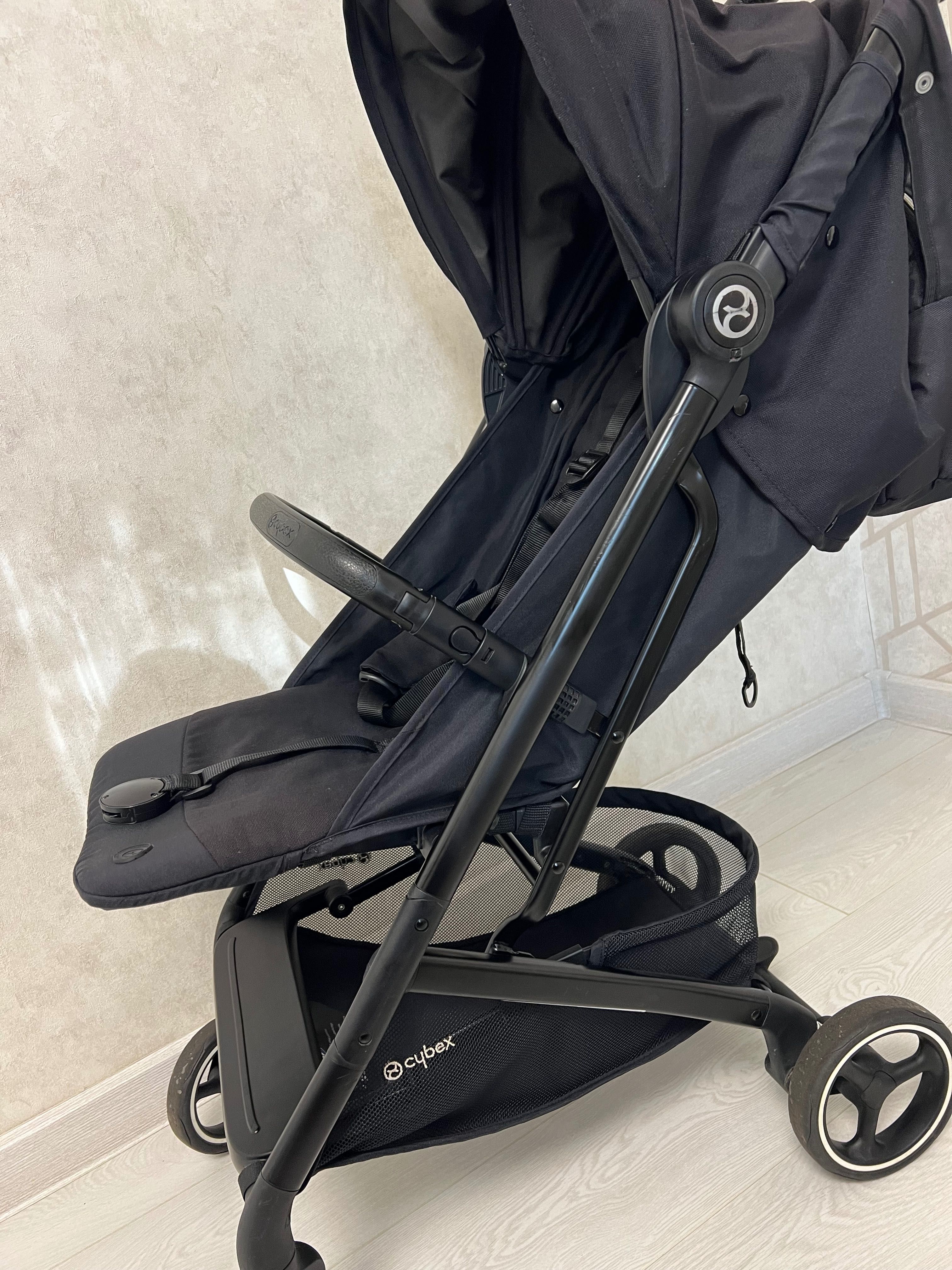 Продам очень удобную коляску cybex beezy