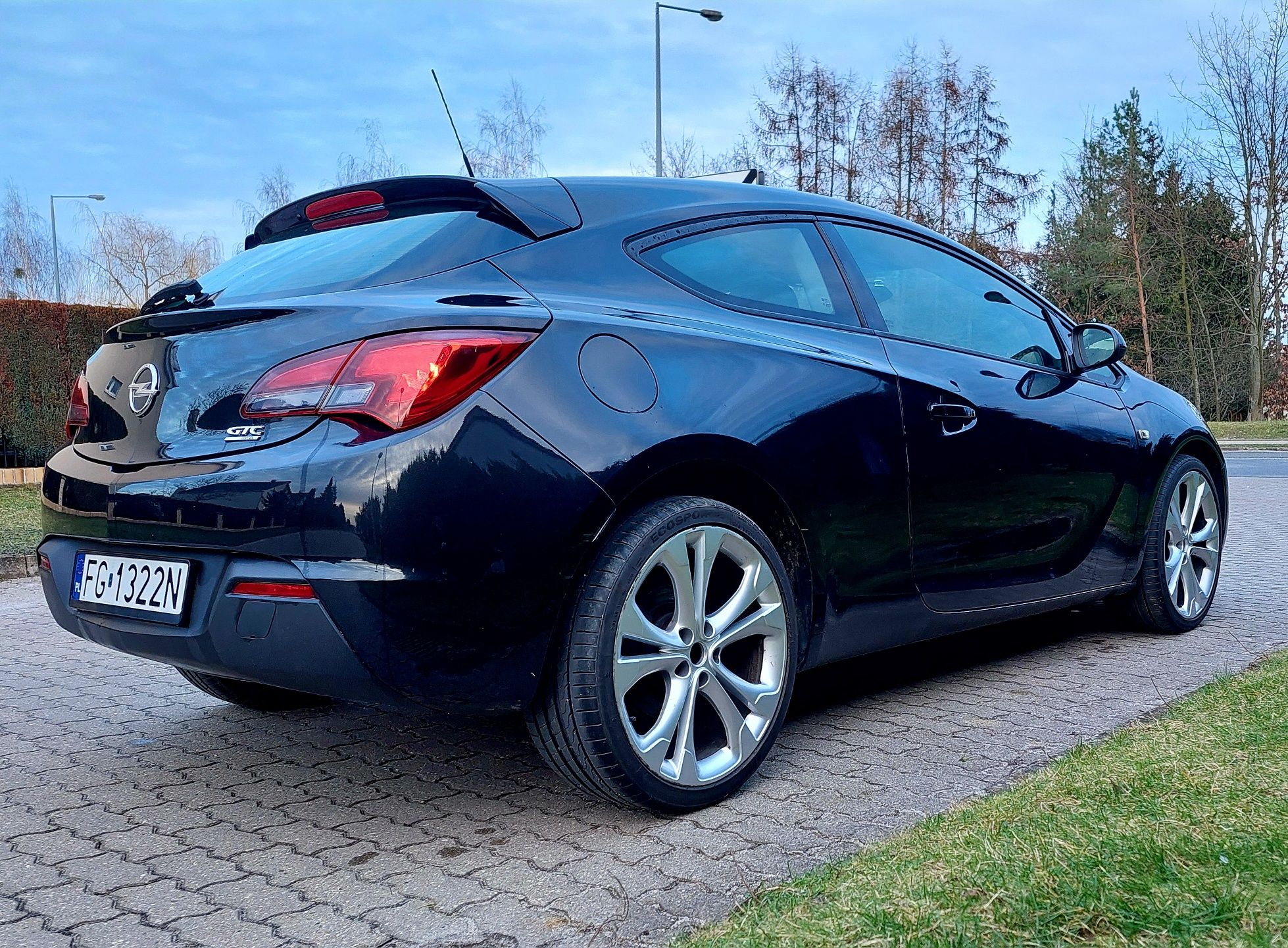 Opel Astra GTC 2013 1.7 Diesel (zamiana)
