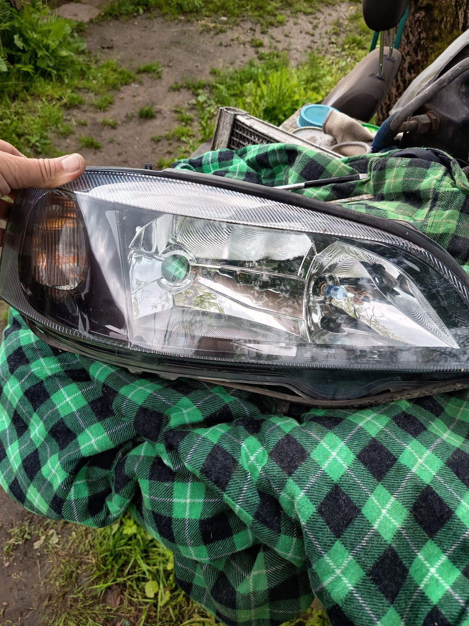Opel astra G lampy przód