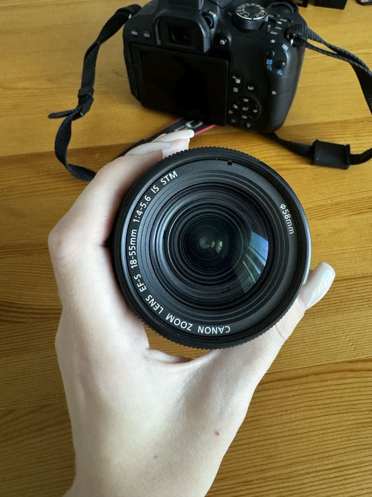 Canon 800D + akcesoria w idealnym stanie
