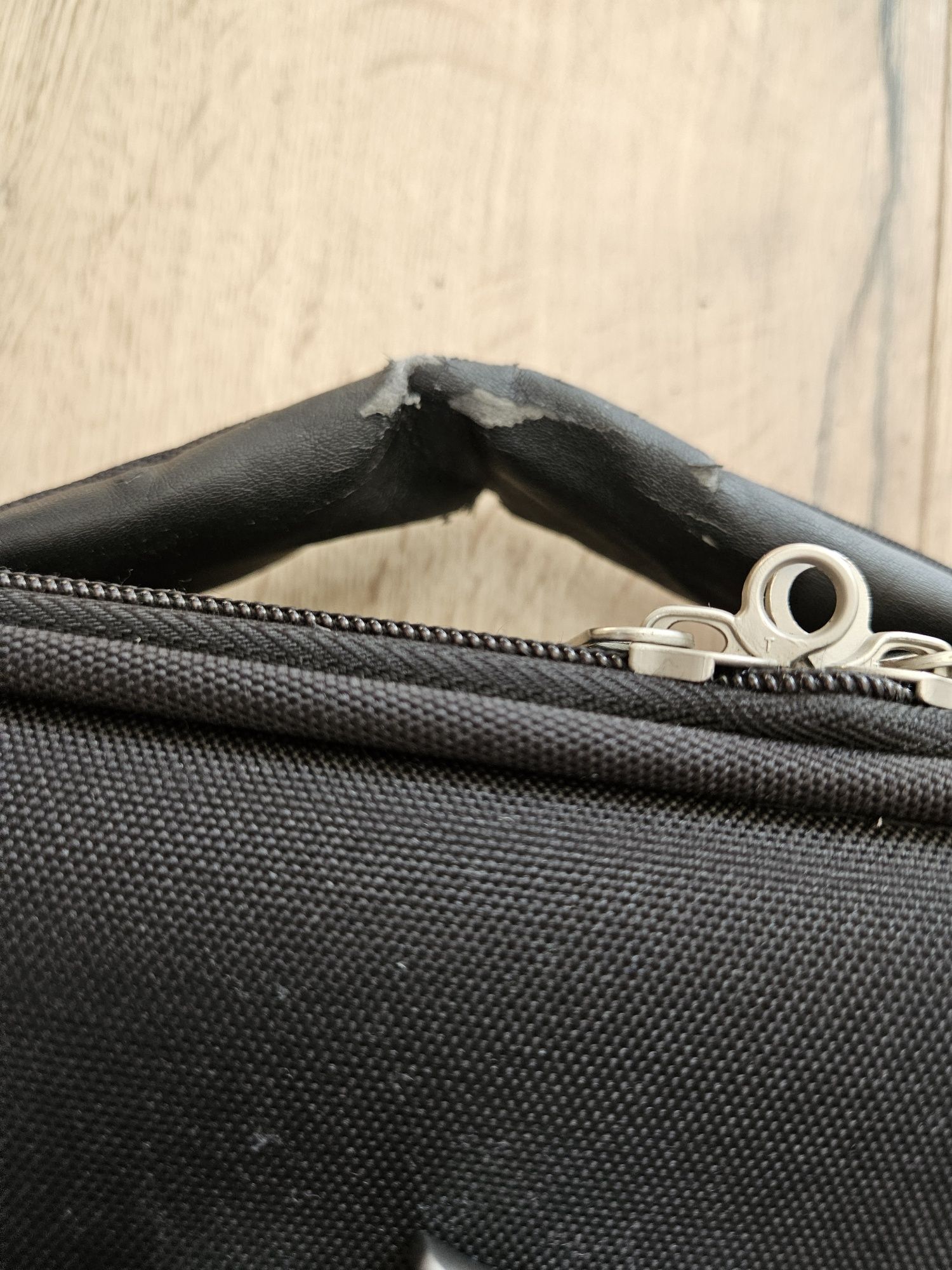 Torba na laptopa Belkin