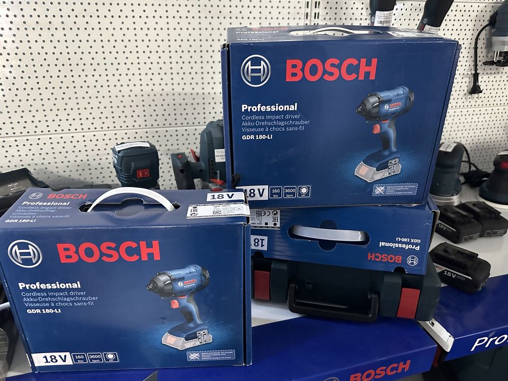 Гвинтоверт гайковерт Bosch GDR 180-LI Гвинтокрут Імпакт