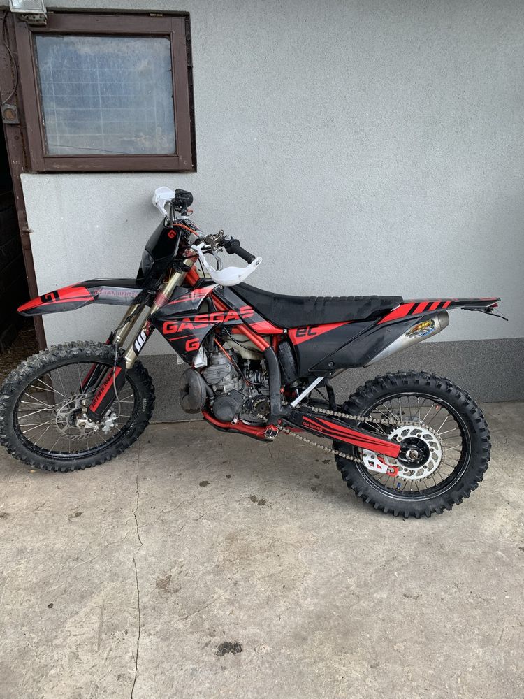 Gas gas ec300 z papierami (ktm husqvarna rieju sherco)