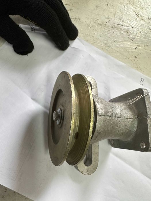 Шкив з приводом.