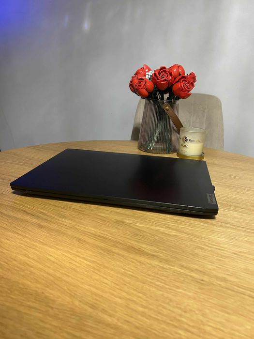 Laptop Lenovo IdeaPad Gaming 3 15IHU6 + podkładka i mysz