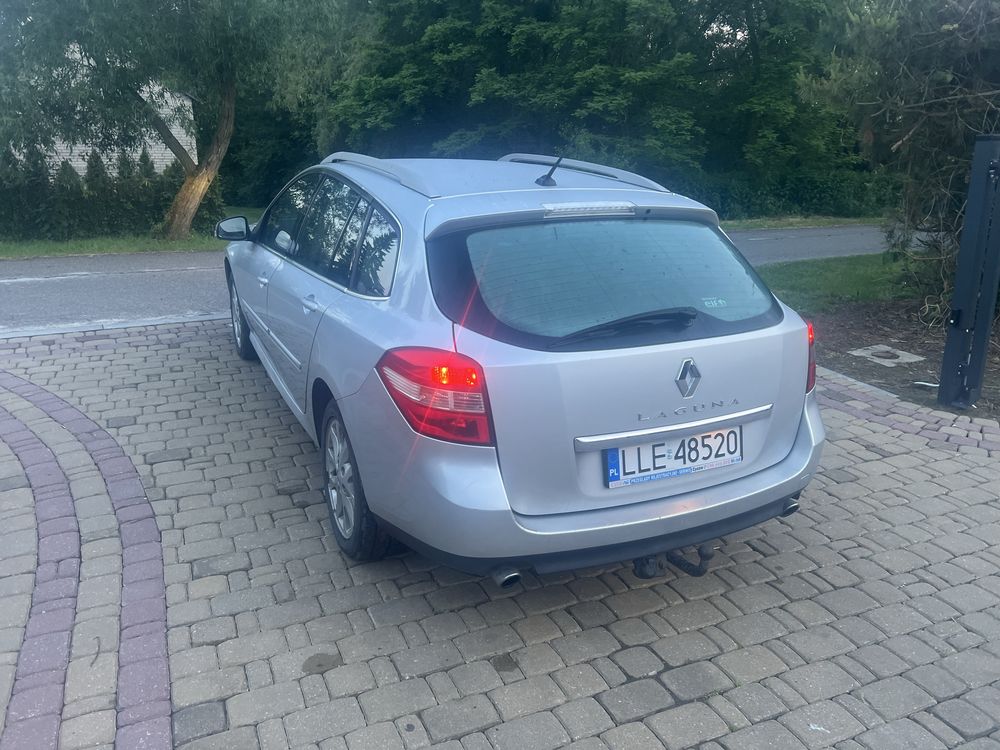 Renault Laguna 3 2.0 DCI niezawodny silnik kombi