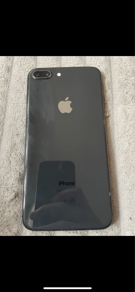 IPhone 8 plus 64 gb