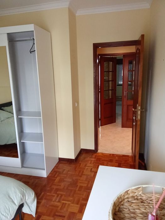 Quarto disponível em Sao Domingo De Rana