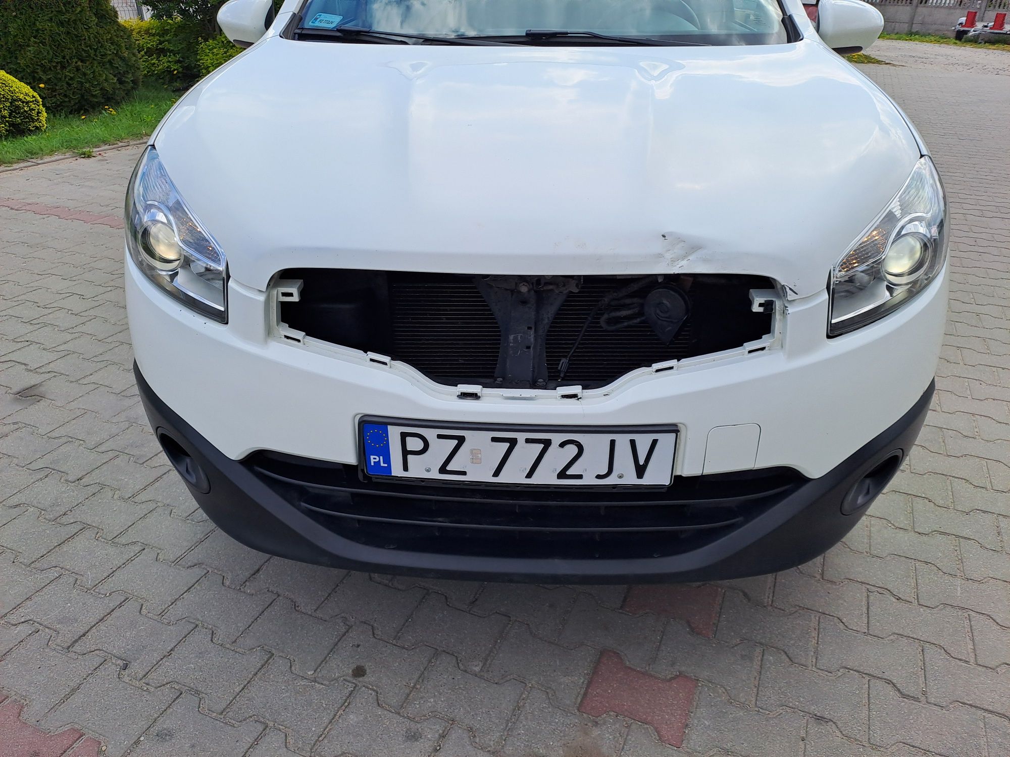 Nissan qashqai 1.6 benzyna panorama Polski salon 2011