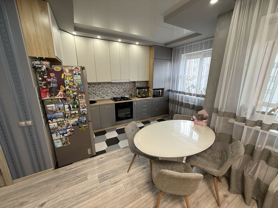 ЖК Садовий!! Квартира готова для життя!! 45м2. Не кутова