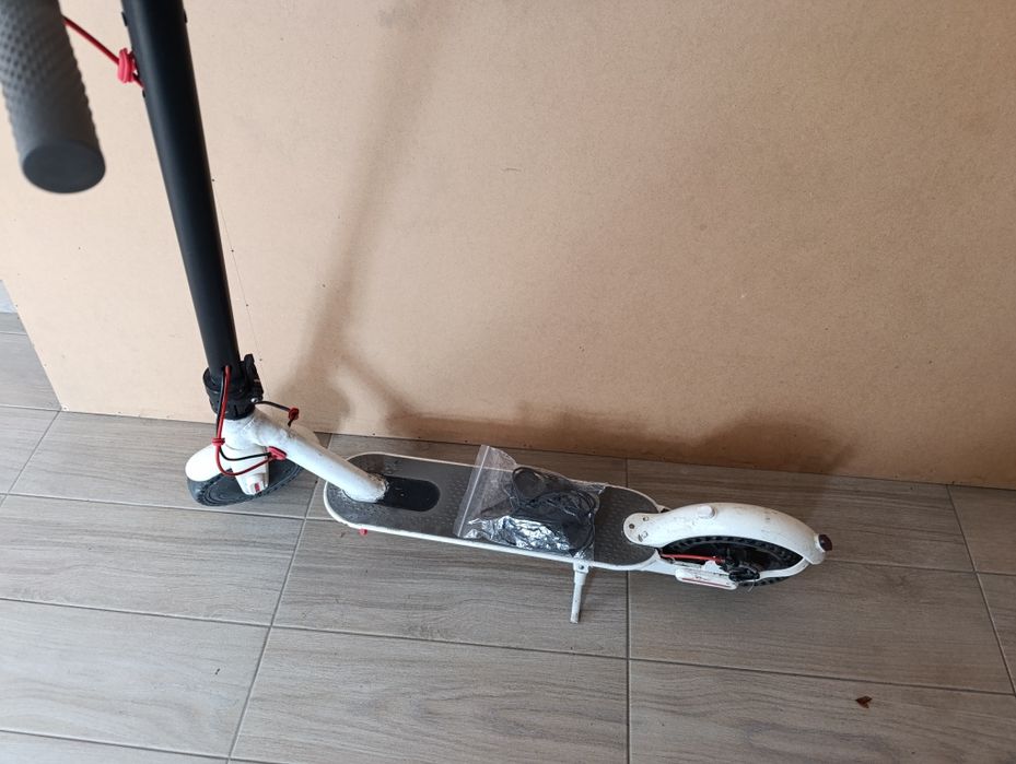 Продам електросамокат