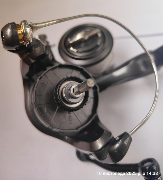 Shimano Exsence C3000HGM.