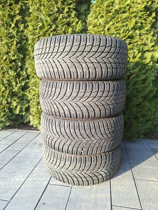 Opony Zimowe 225/50 R17 4 szt.