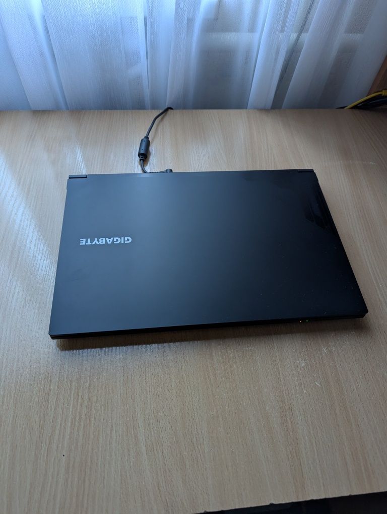 Продам ноутбук  gigabyte g5 mf (i7, 1Tb, ddr5 64gb, rtx4050)