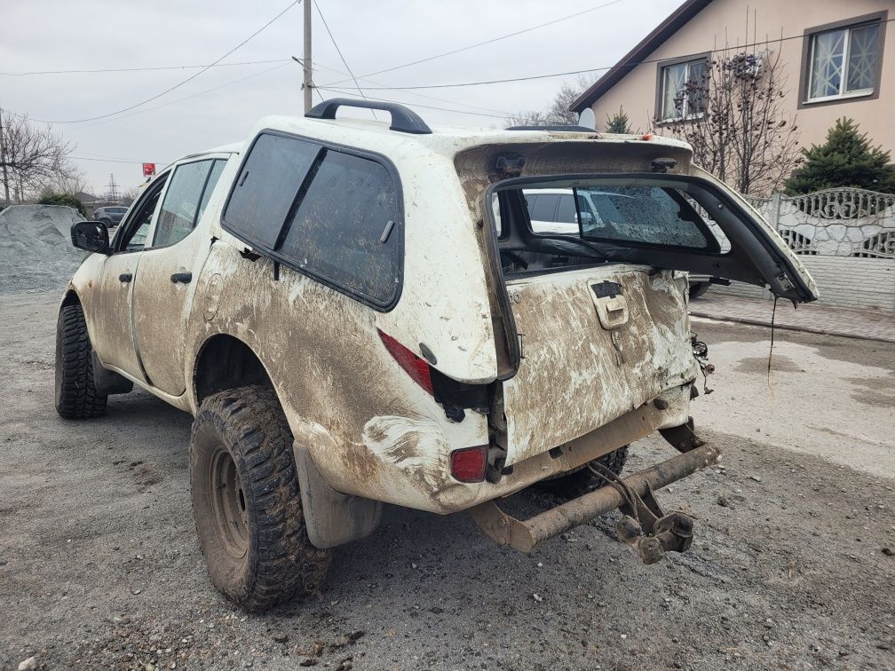 Запчасти mitsubishi l200 2006,2007,2008,2009 2010 2011 2012 2013 2014
