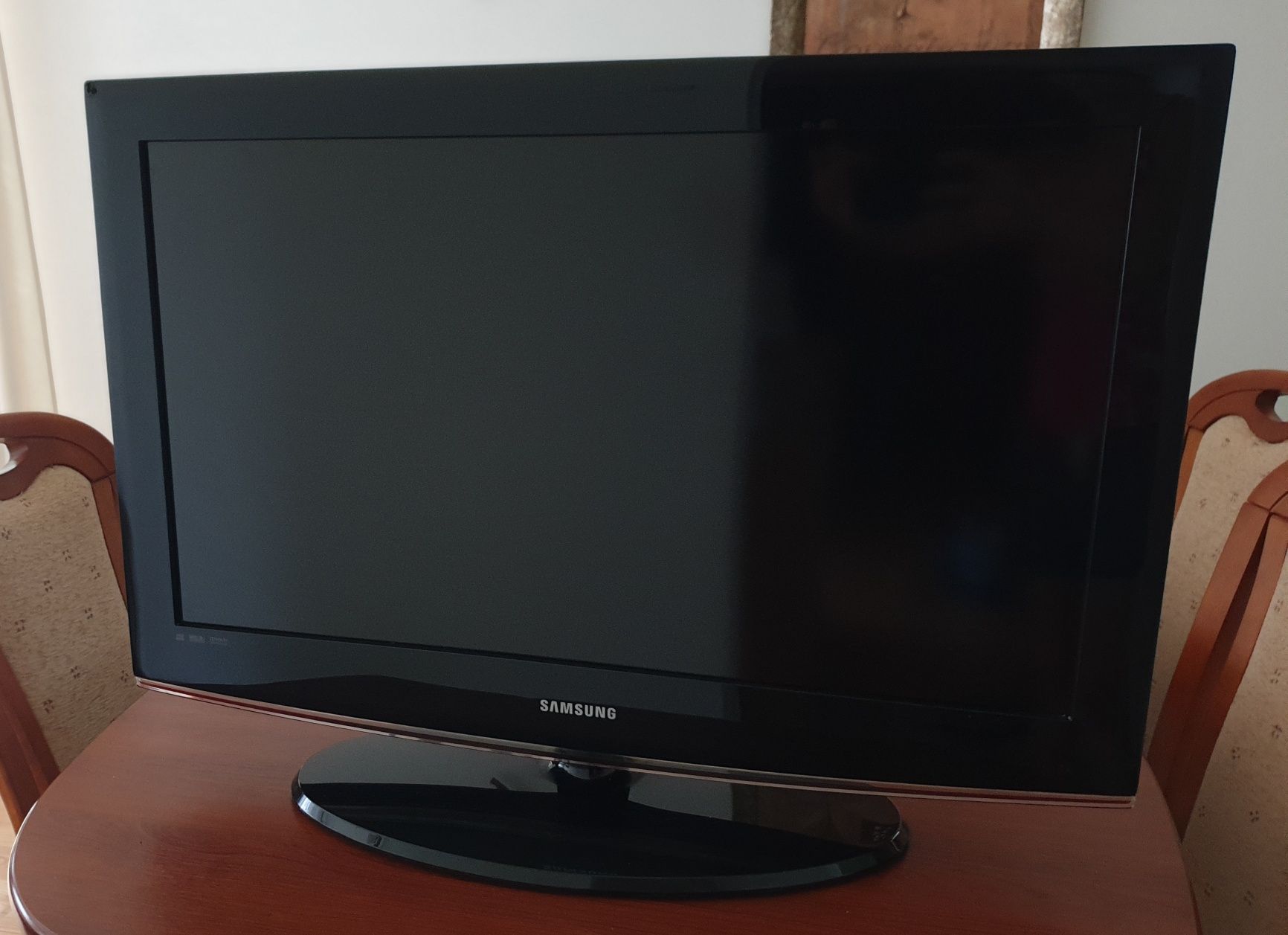 Telewizor Samsung LE32B450C4W