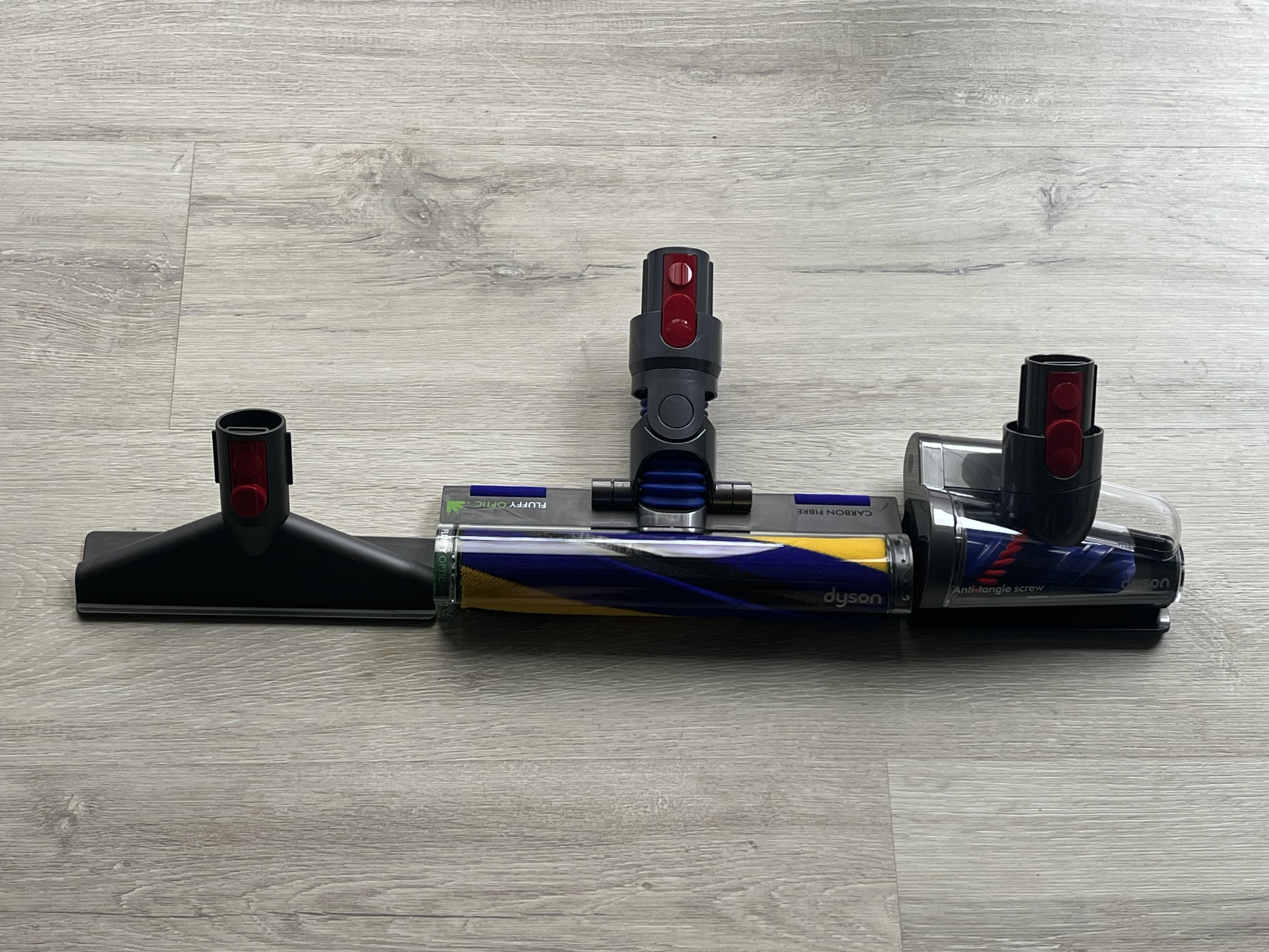 OUTLET Dyson V15 Detect Fluffy 60min FV23 GW