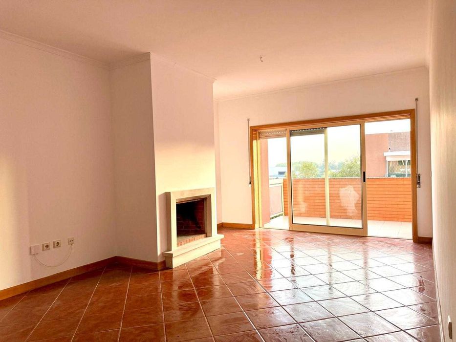 Alugo apartamento t3