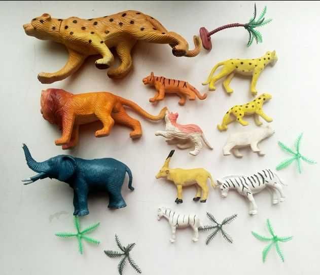 детский набор  Саванна  познавательно- развлекательный