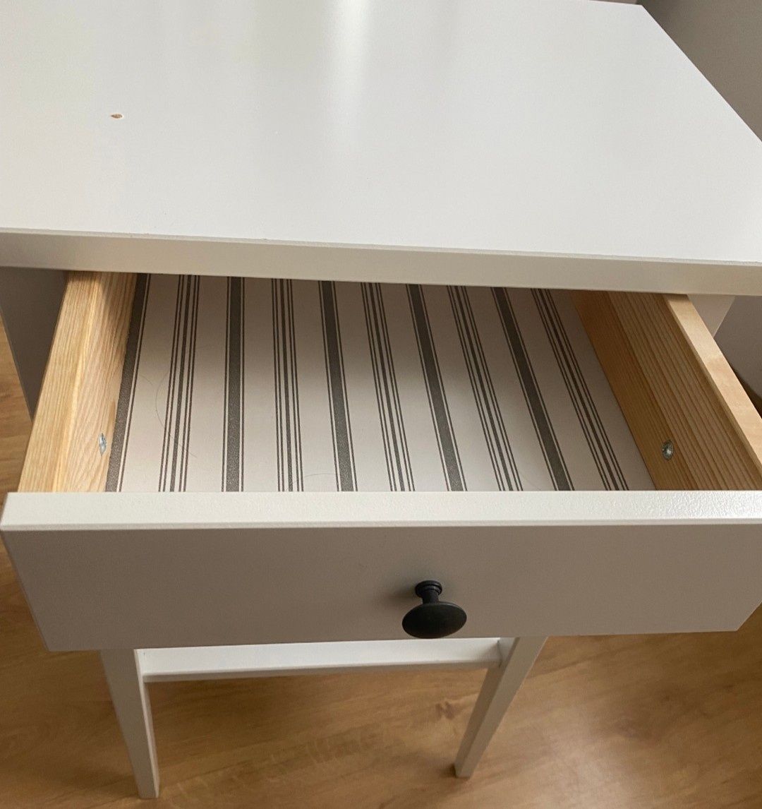 Ikea Hemnes stolik nocny