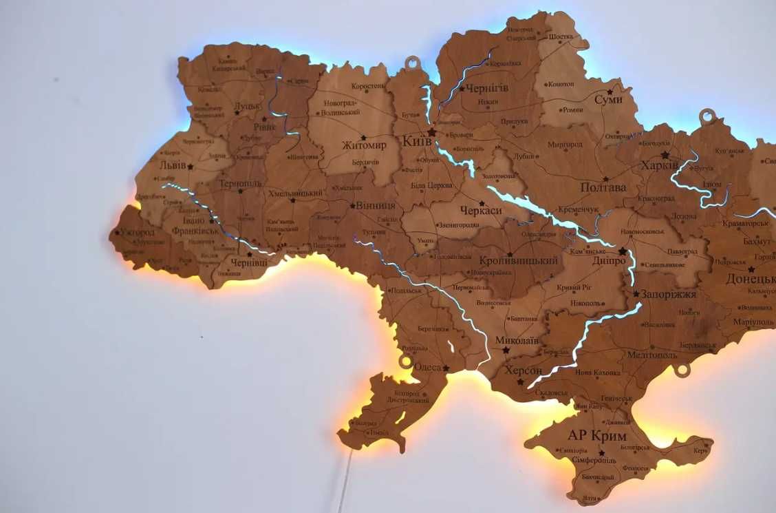 Мапа України з дерев ’яна з підсвіткою