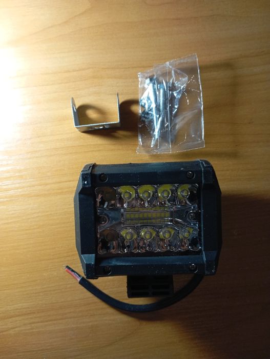 Лед фара для тракторів,машин