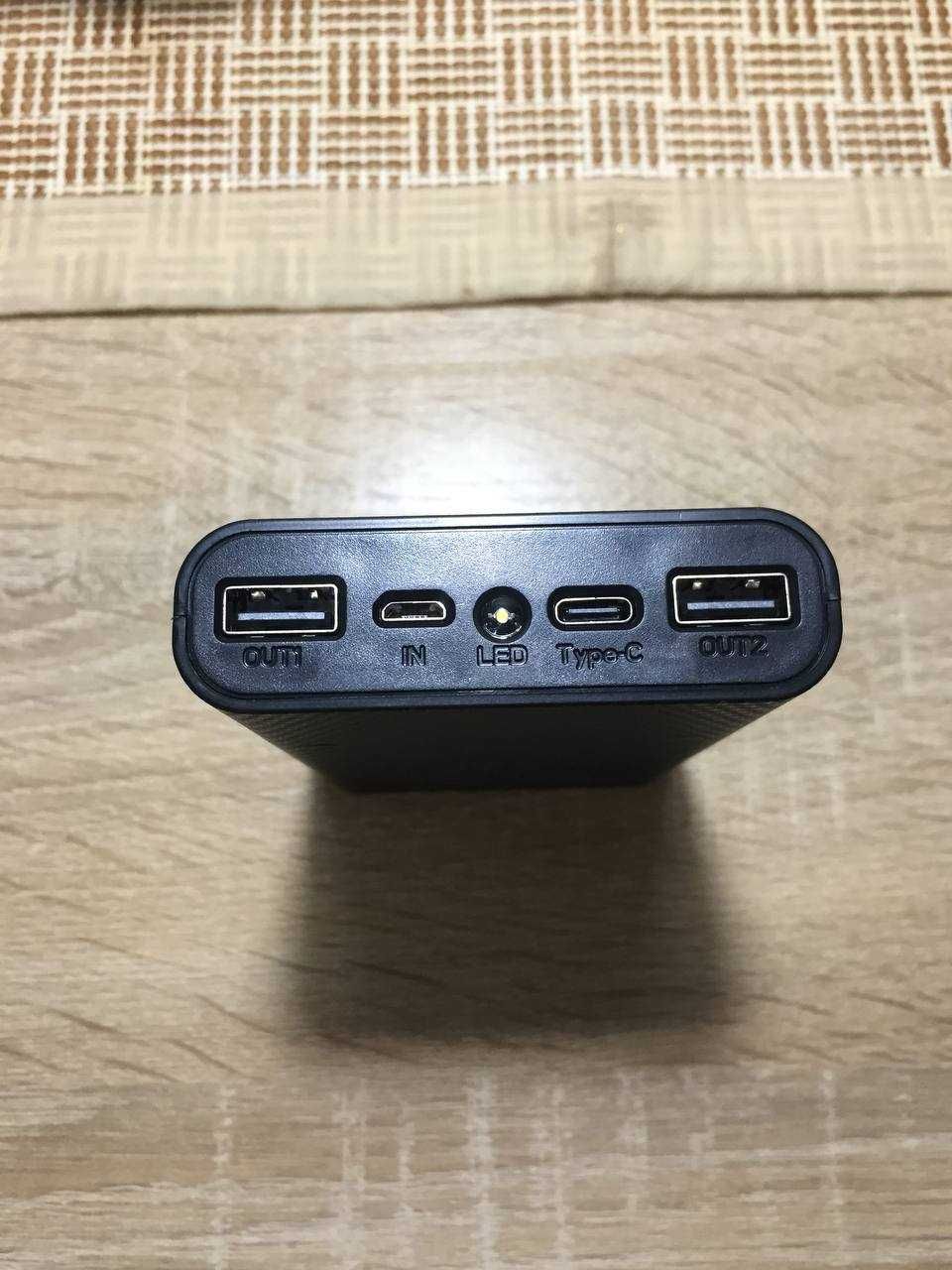 Повербанк 15000 mah, usb type-c, microusb,2*usb, фонарик