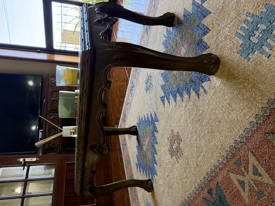 2 Sofás/Poltronas em Pele e Mesa Centro em Pedra– Bom Estado!