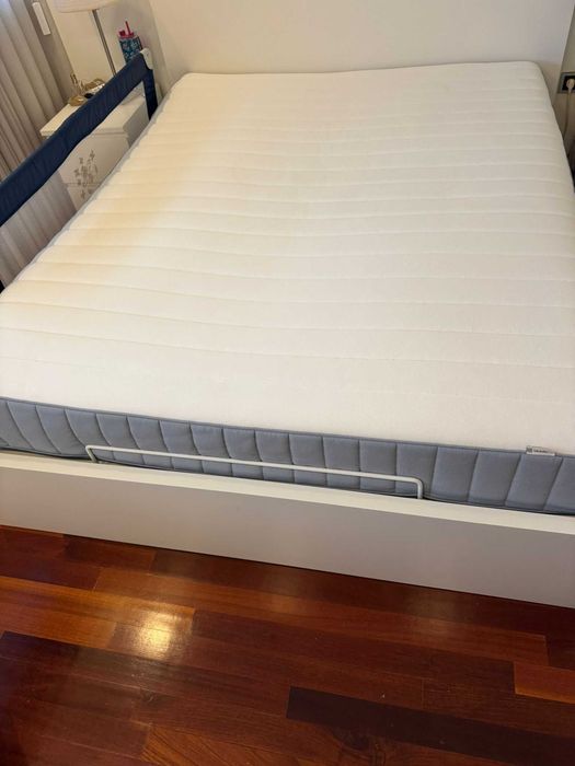 Vendo colchão casal  VALEVÅG - molas ensacadas - IKEA -1.60*2