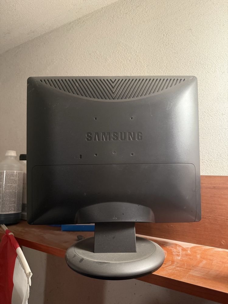 Monitor Samsung 731BF 17”