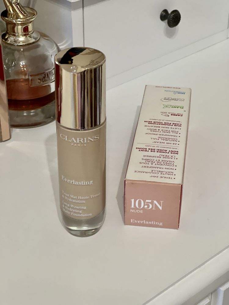 Тональний крем Clarins + ПОДАРУНОК