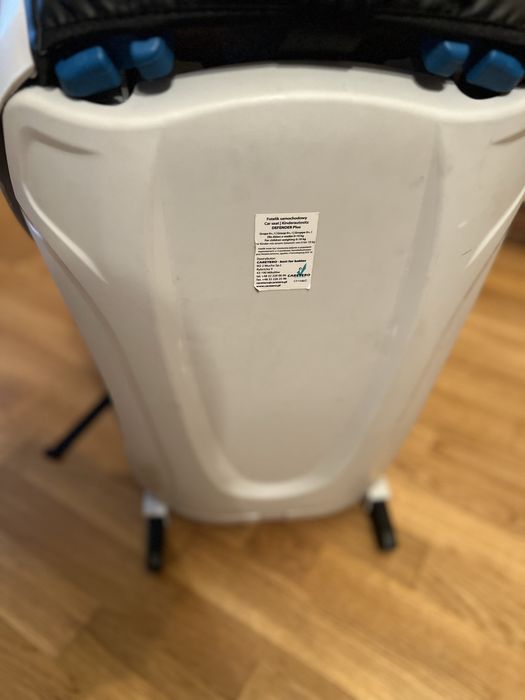 Fotelik samochodowy Caretero Defender Plus Isofix Niebieski 0-18Kg