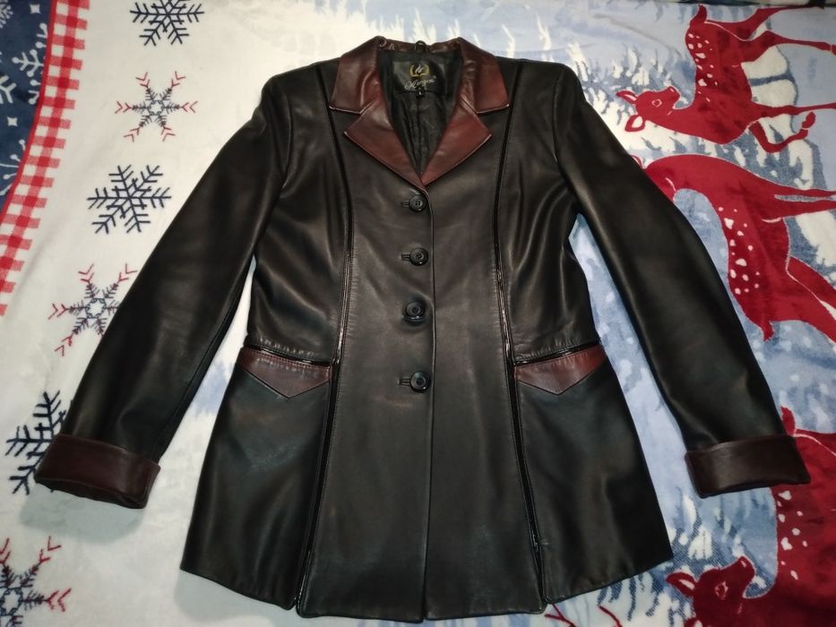 Женский кожаный утепленный пиджак