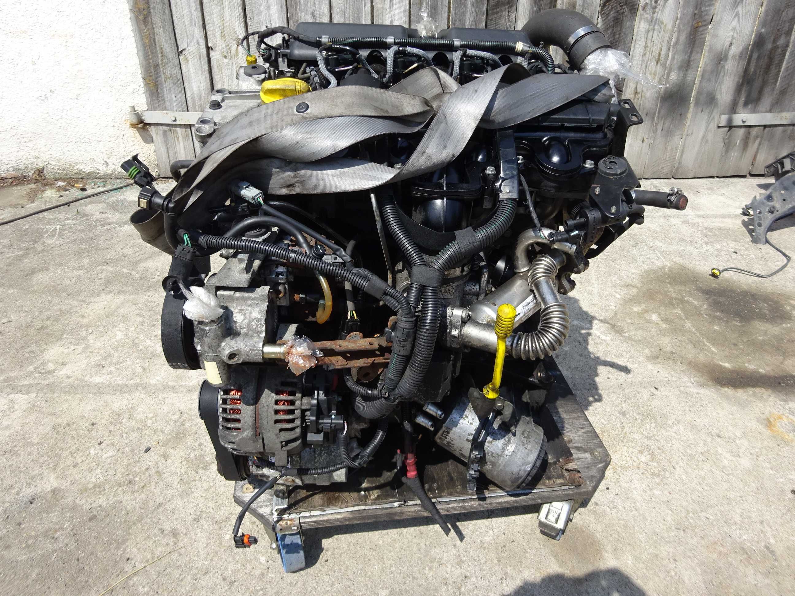 Silnik Renault Laguna II Vel Satis Espace Master 2.2 dci 139KM komplet