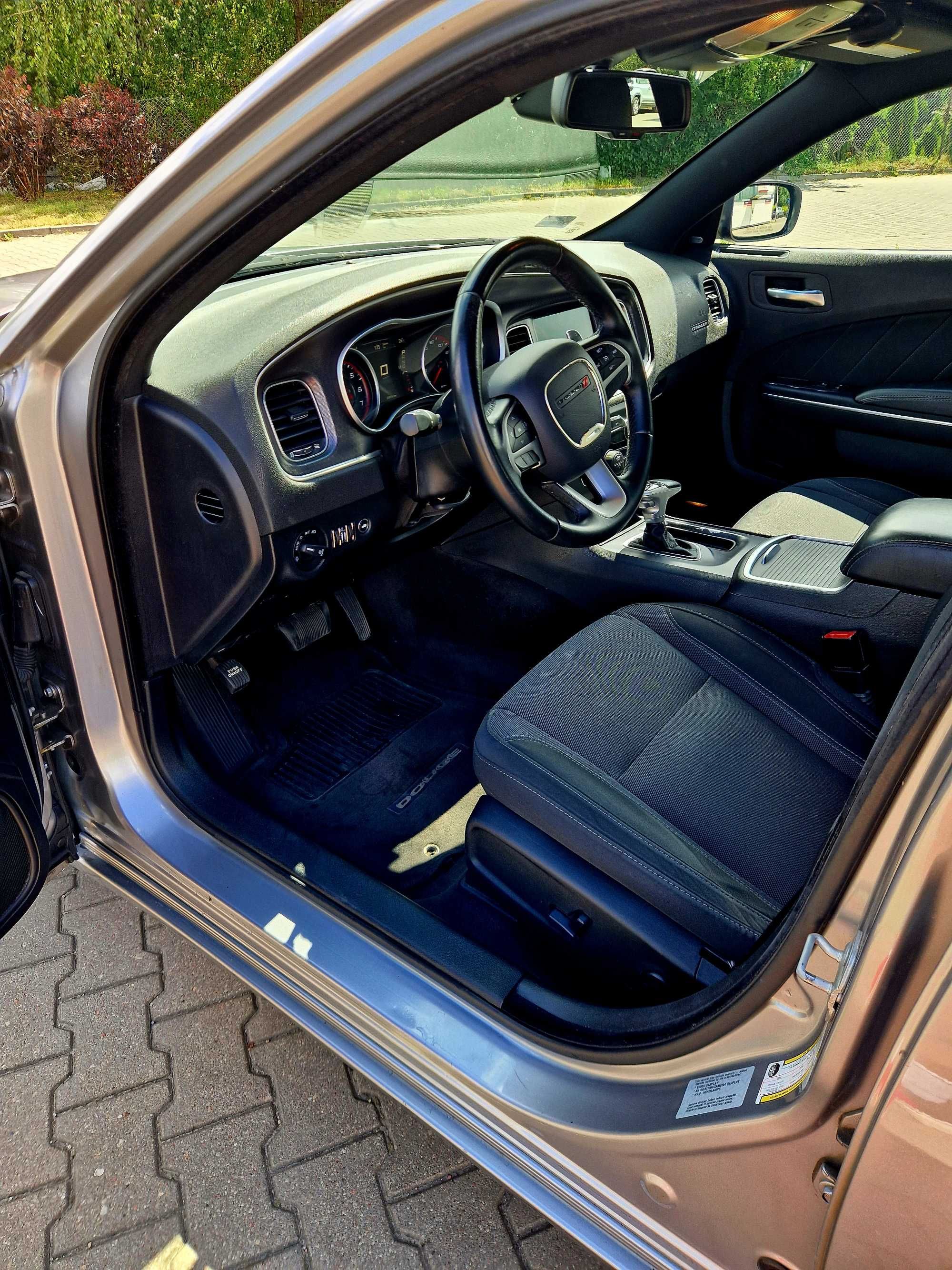 Dodge Charger R/T 2016r. 5.7 HEMI