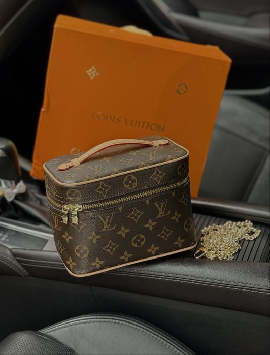 Трендова жіноча косметичка луї вітон louis vuitton луи витон